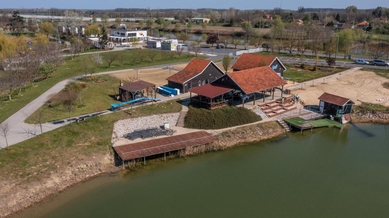 Sun City Vízisport Paradicsom Hódmezővásárhely Kültér fotó